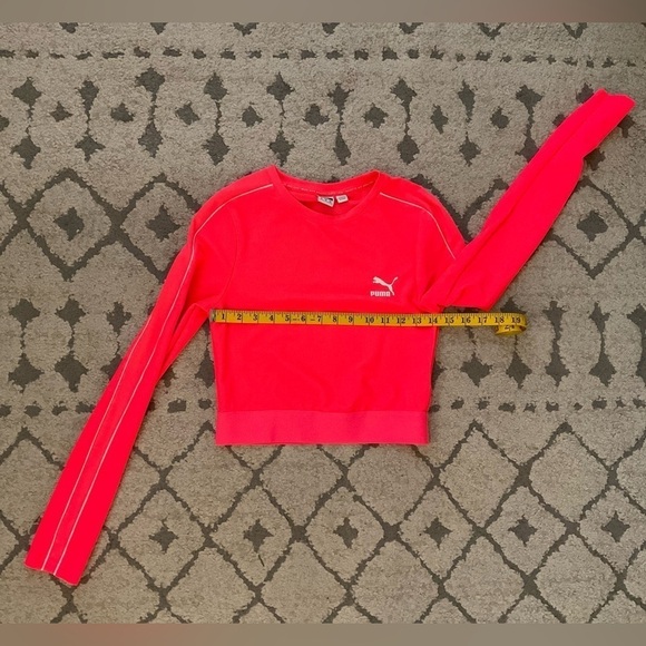 Puma Women’s Long Sleeve Neon Crop Top - Picture 8 of 12